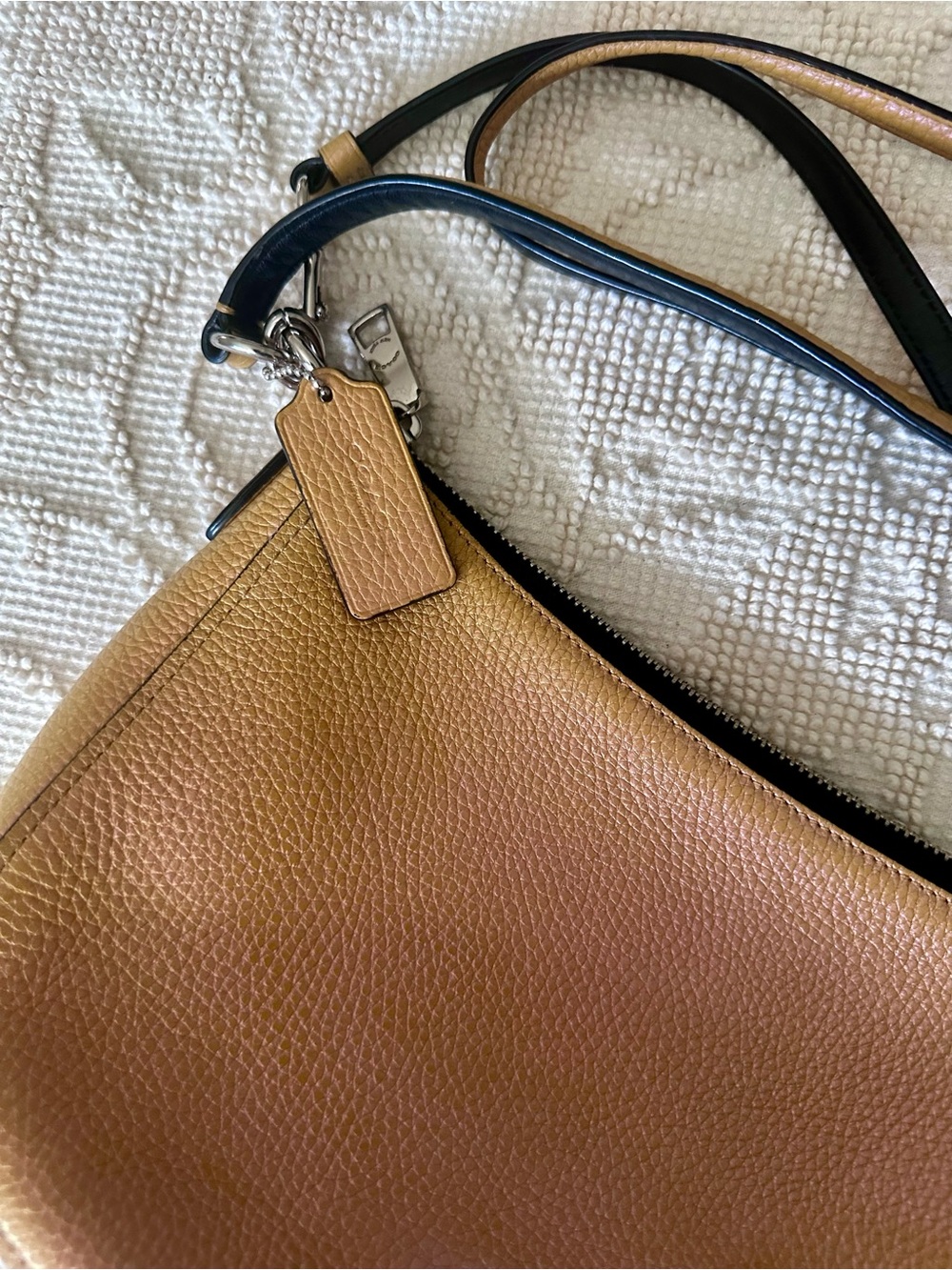 Coach Leather Iredescent Pearlescent Hologram Gold-Pink Chelsea Crossbody Purse - Picture 11 of 16